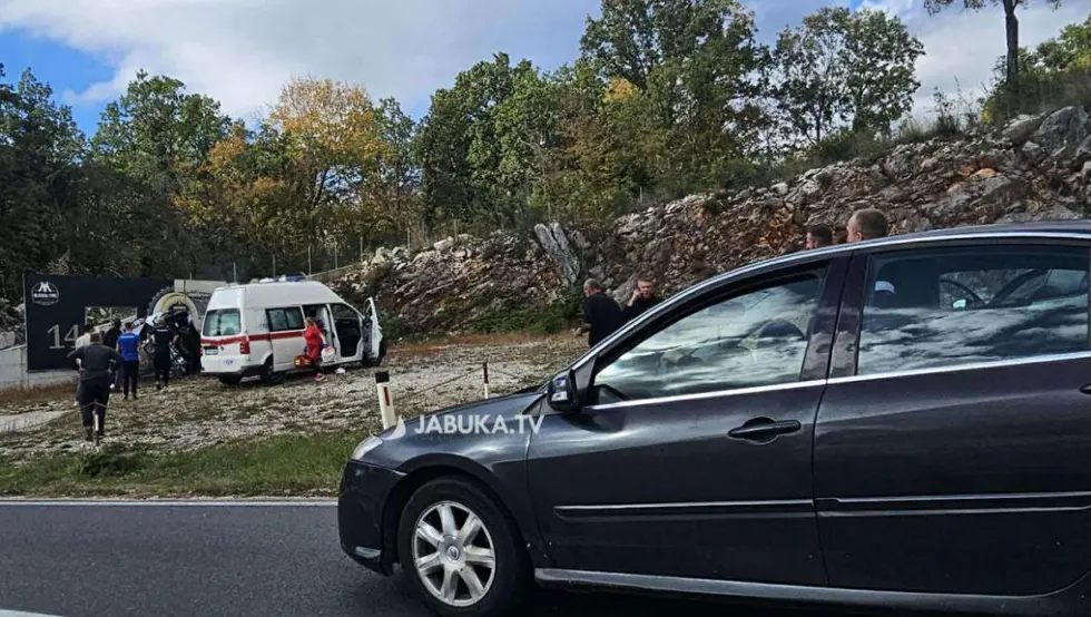 Саобраћајка Груде