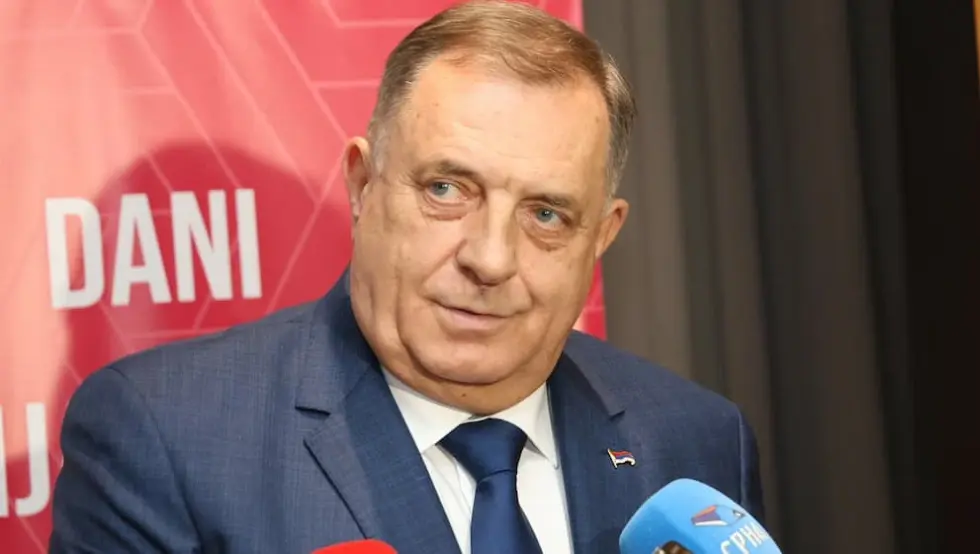 Милорад Додик