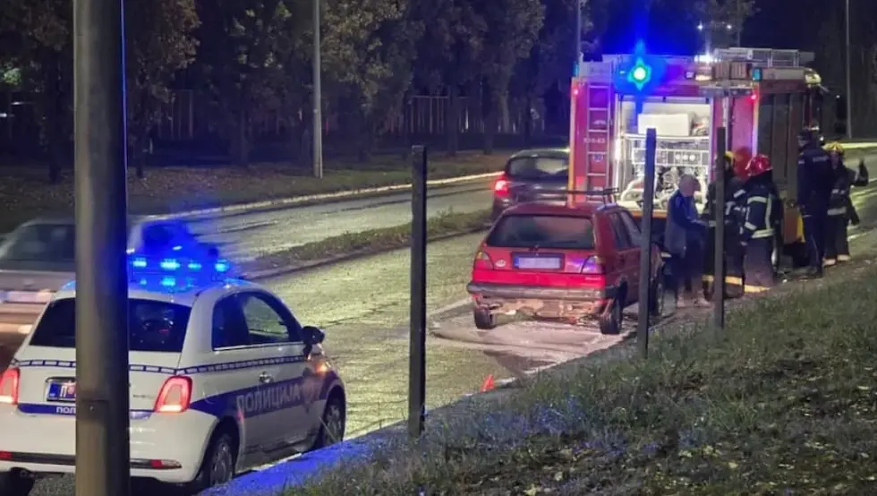 Изгорио аутомобил у Новом Саду