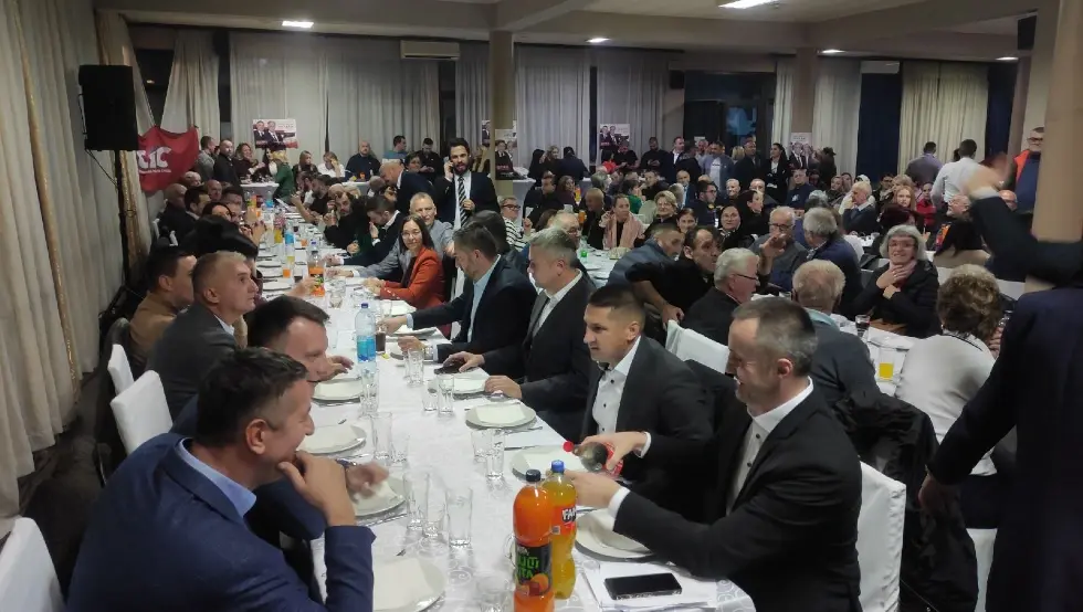 Ђајић: Гласајмо за Карана јер немамо право на неизвјесност