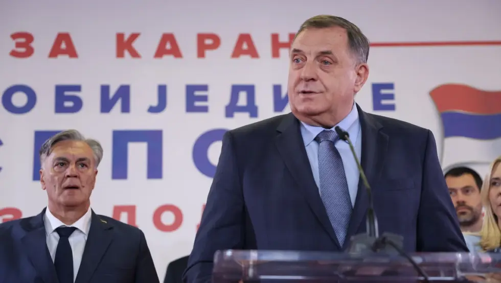 (УЖИВО) Конференција за новинаре Милорада Додика