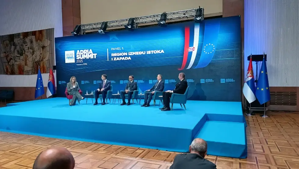 Врањеш на самиту