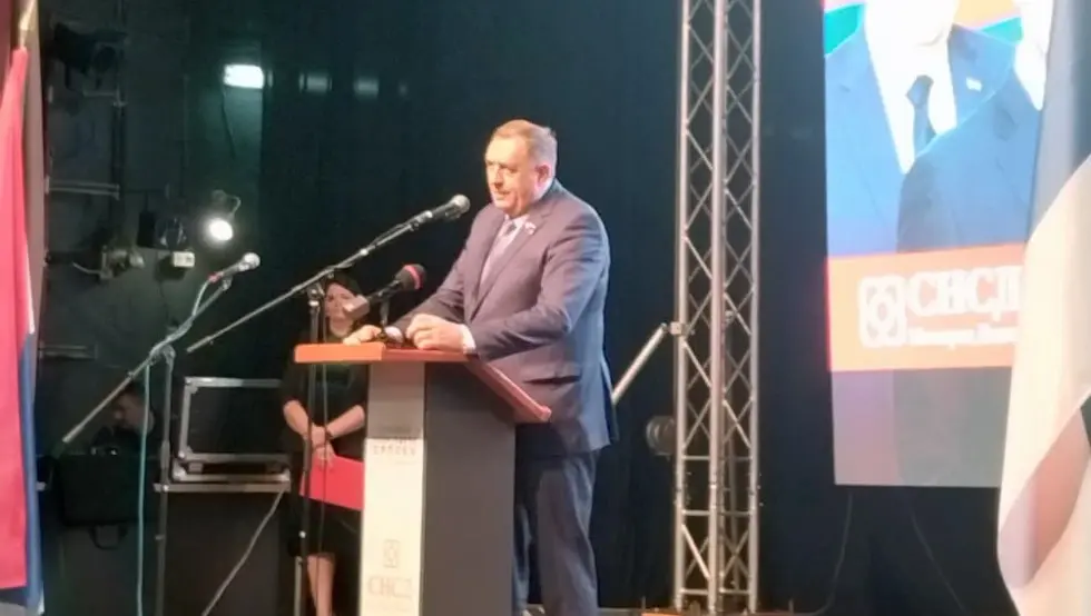 Милорад Додик