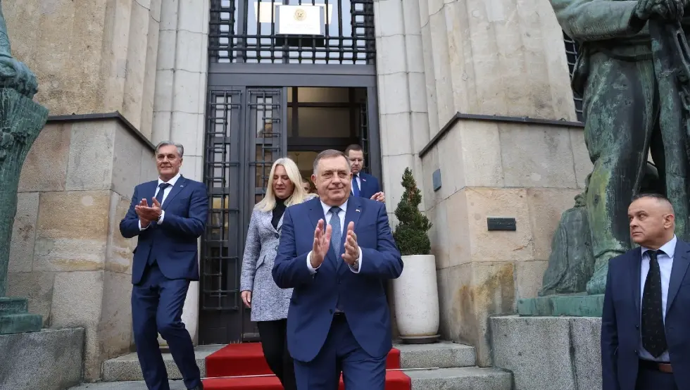 СНСД први плакат