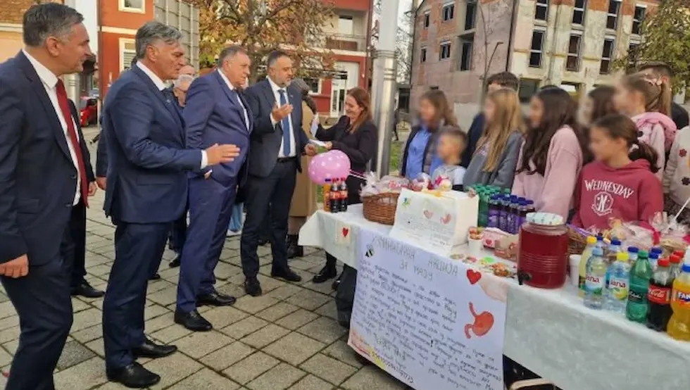 Додик и Каран подржали акцију за помоћ Маји Глишић