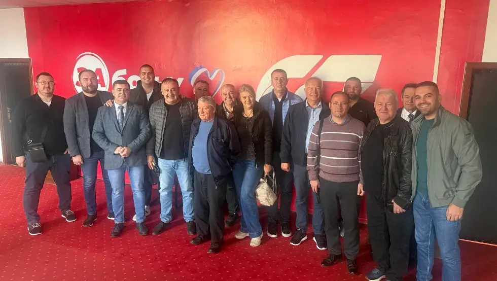 СП-ДЕМОС: Глас за Синишу Карана је глас за слободну Републику Српску