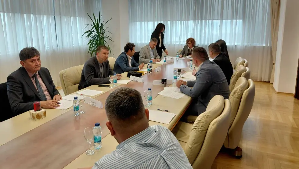 потписивање уговора