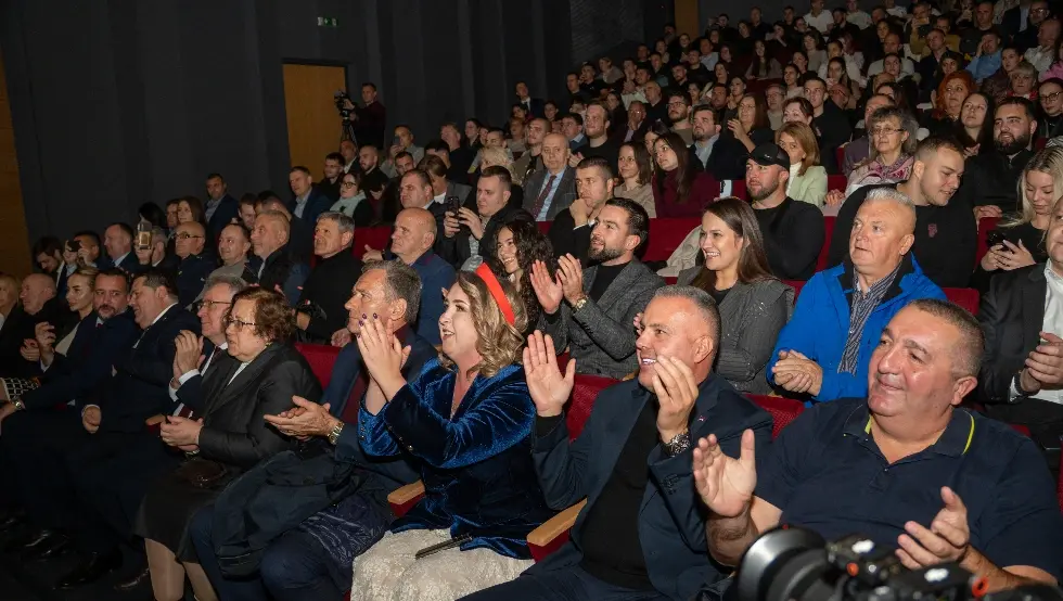 синиша видовић