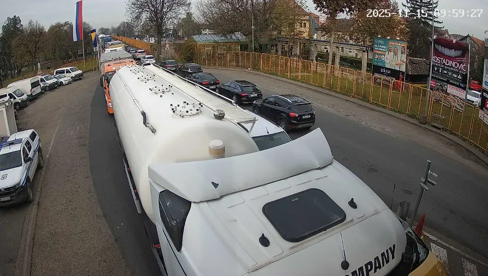 Појачан саобраћај у оба смјера на овим граничним прелазима