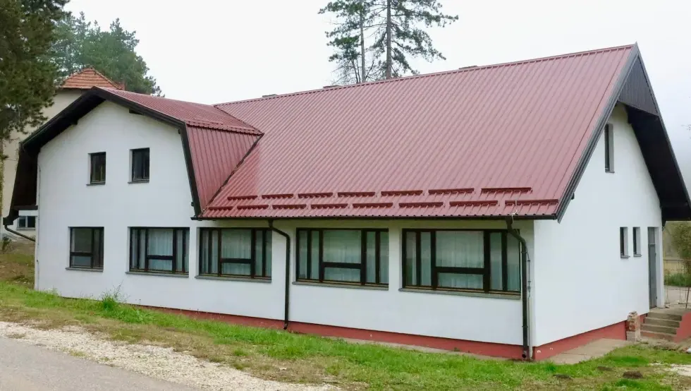 Обновљена школа