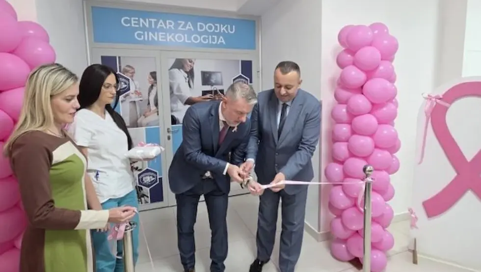 У Фочи отворен Центар за дојку при Универзитетској болници