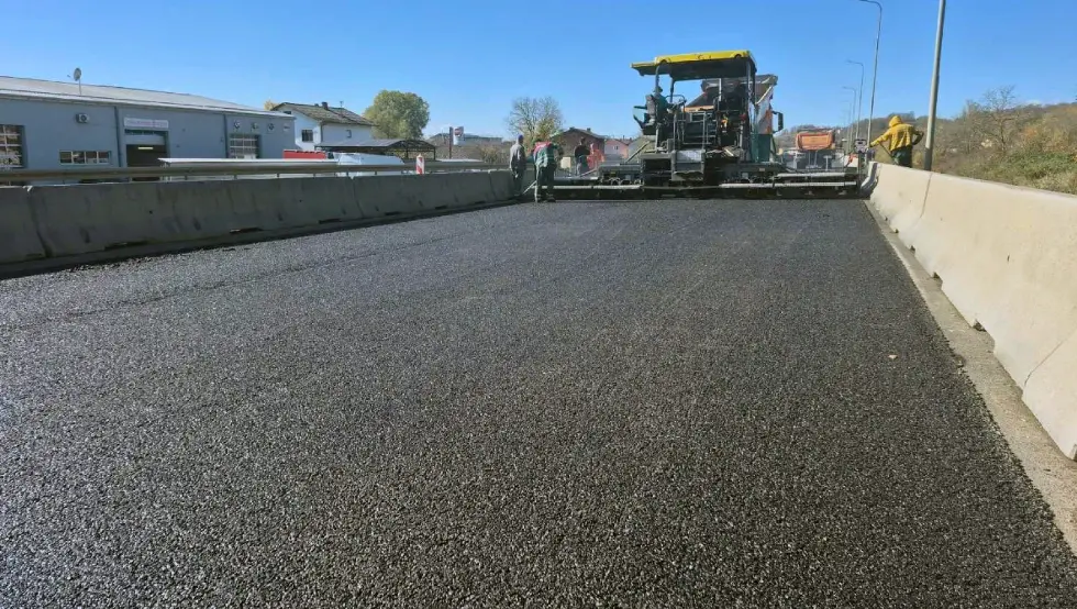 Асфалтирање Клашнице брза цеста