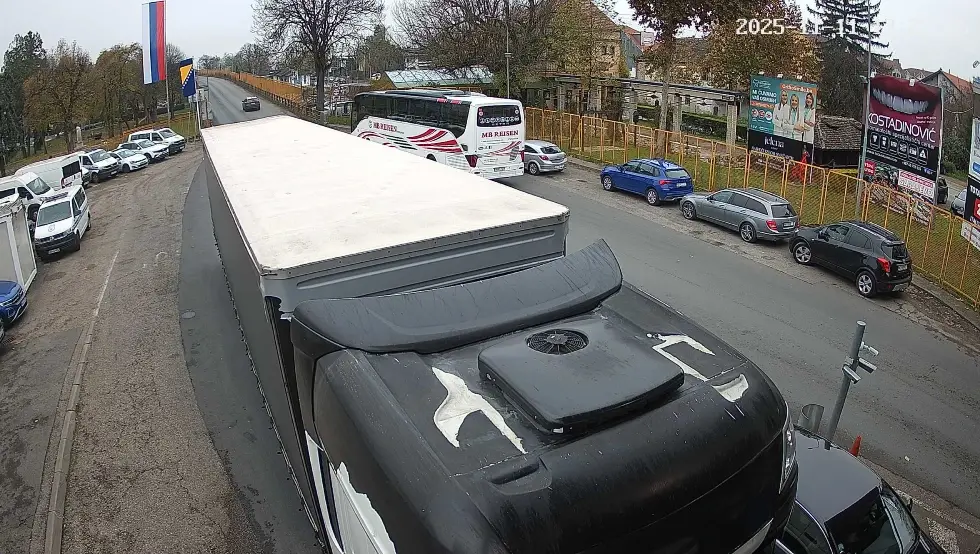 Појачана фреквенција возила у Градишци и Рачи