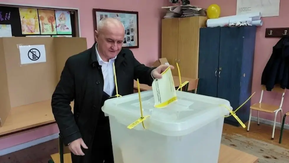 Ђокић гласао у Брчком