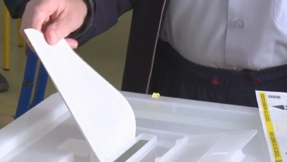 МУП: Изборни дан почео без инцидената, дио бирачких мјеста није отворен због непогода