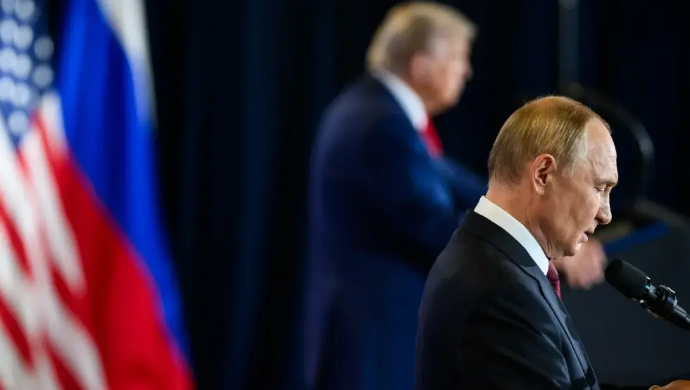 Ушаков: Састанак Путина и Трампа за сада одложен, води се дијалог на основу договора у Енкориџу