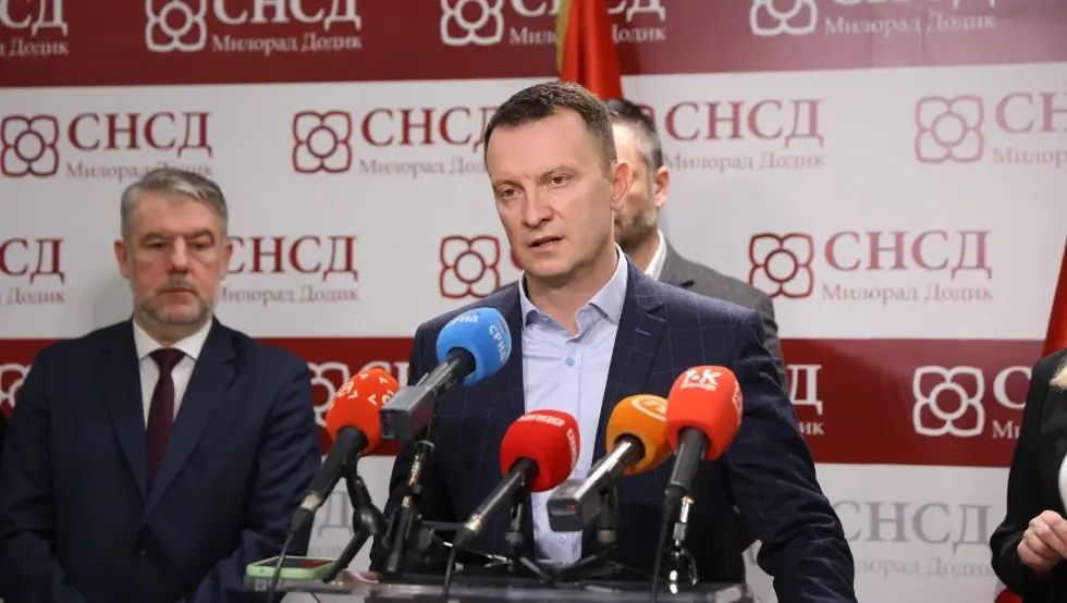 предсједник Градског одбора СНСД-а Горан Маричић