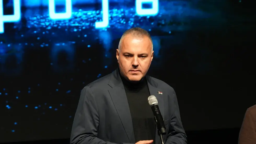 (ФОТО) ОД КОСМЕТА ДО ДОНБАСА Видовић у Источном Сарајеву: Не бјежим од опасности, ићи ћу свугдје гдје је православни народ угрожен