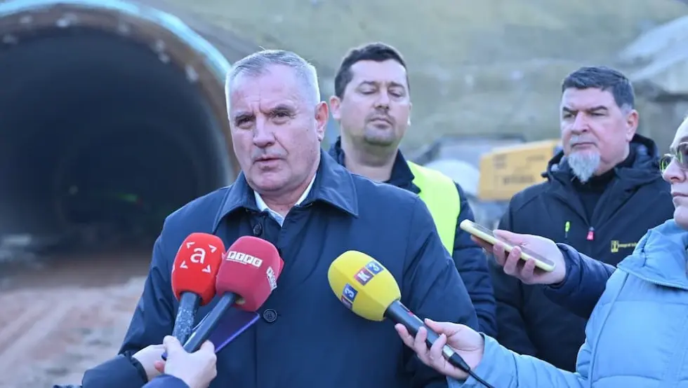 Радован Вишковић