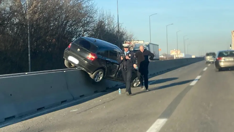 Судар камиона и "BMW-a": Огласила се полиција о незгоди на брзој цести