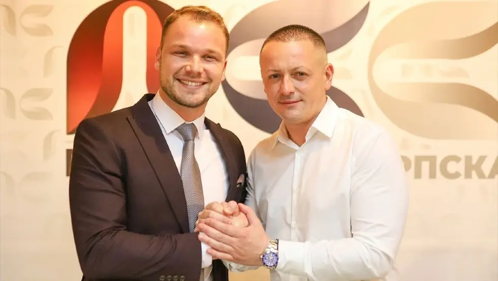 Бивши члан Народног фронта прешао у "Сигурну Српску"