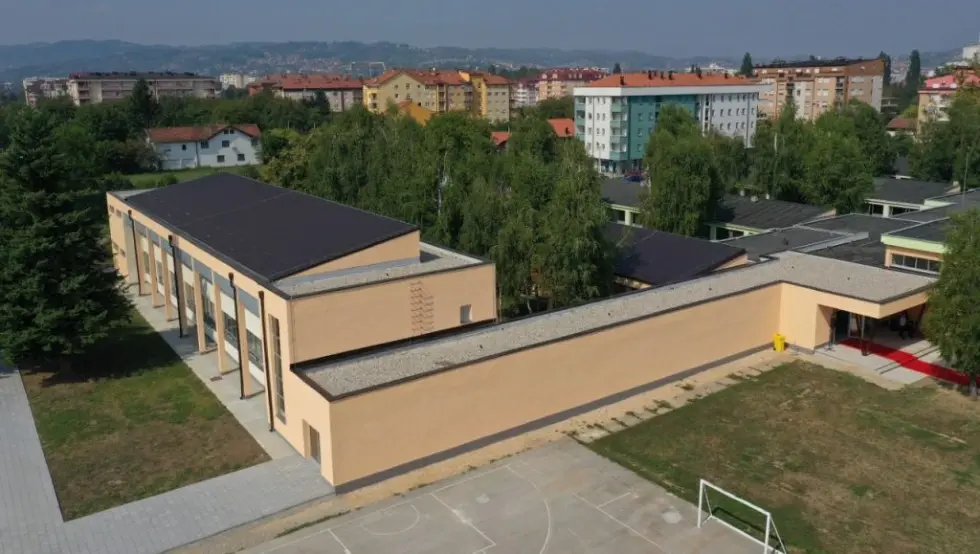 Дојављена бомба у школи "Бранко Радичевић" у Бањалуци