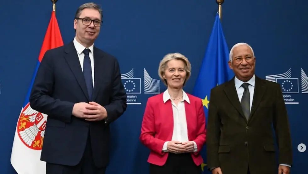 Александар Вучић