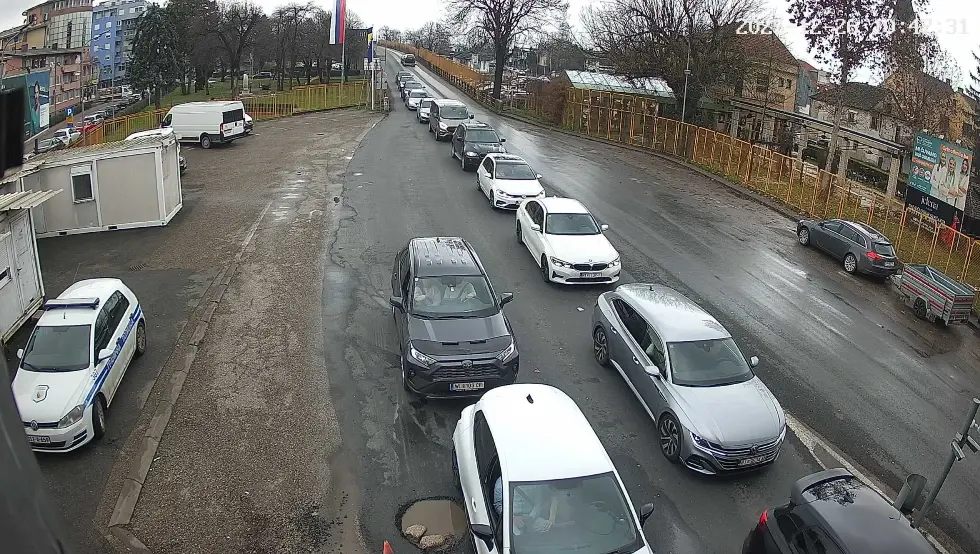 Појачана фреквенција на прелазима Градишка и Градина