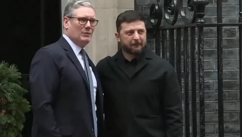 Зеленски и Страмер