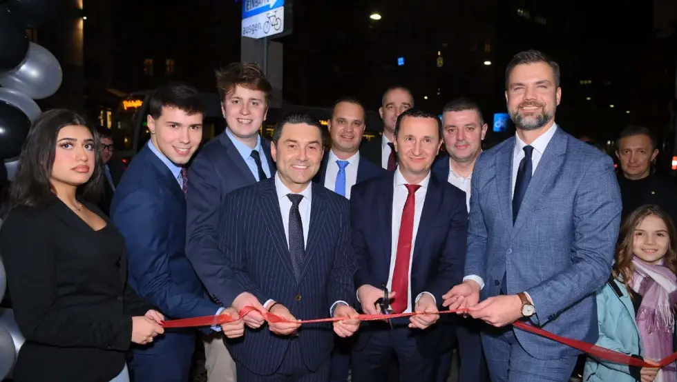 беч отварање