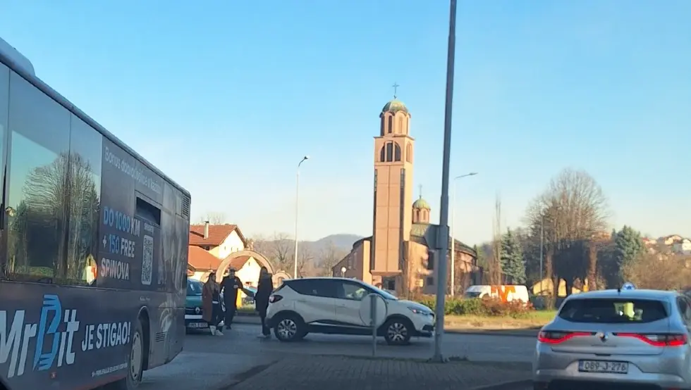 Саобраћајка ребровачки кружни