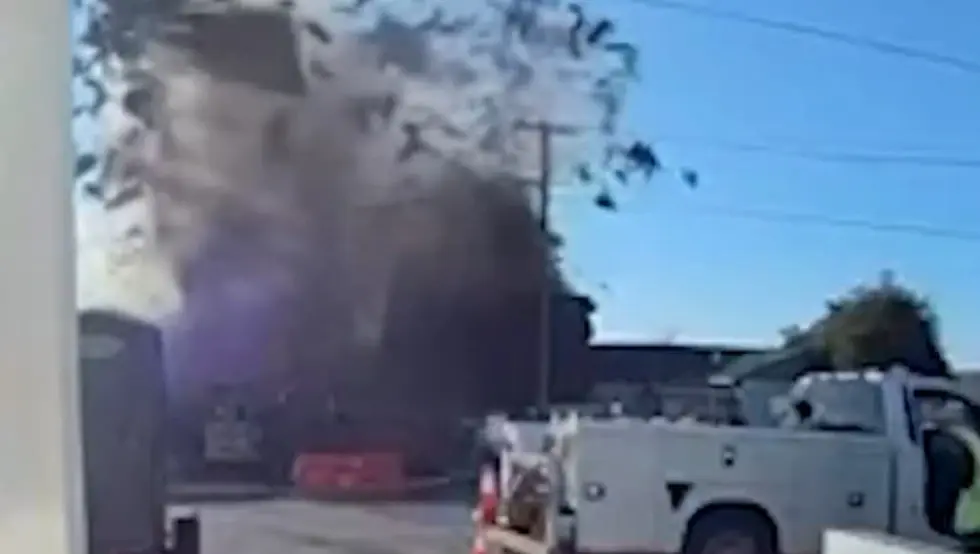 Експлозија куће у Калифорнији