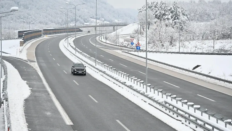 аутопут снијег