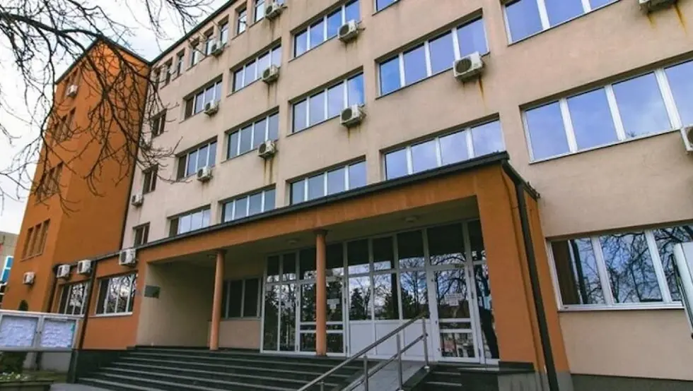 Функционер ухапшен са 110 грама кокаина, одређен му притвор