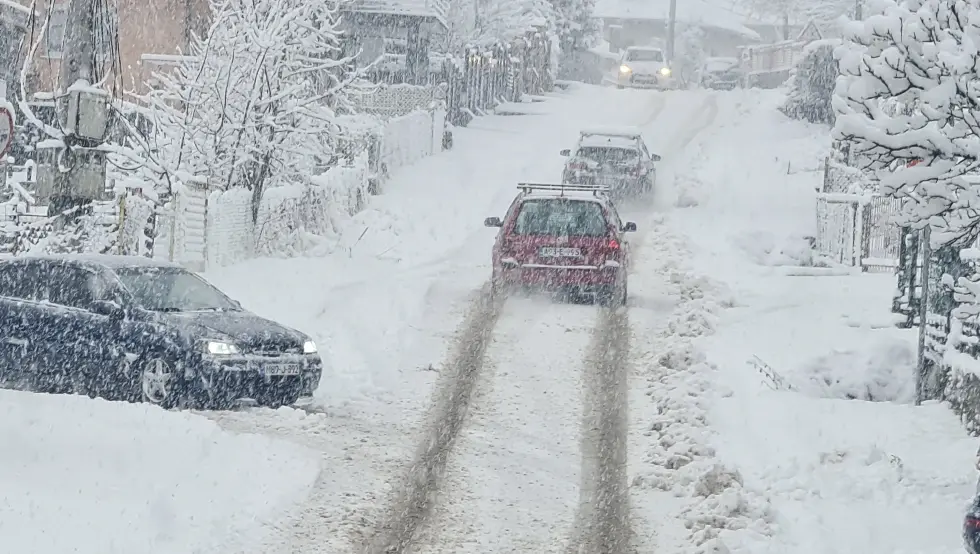 Добој снијег