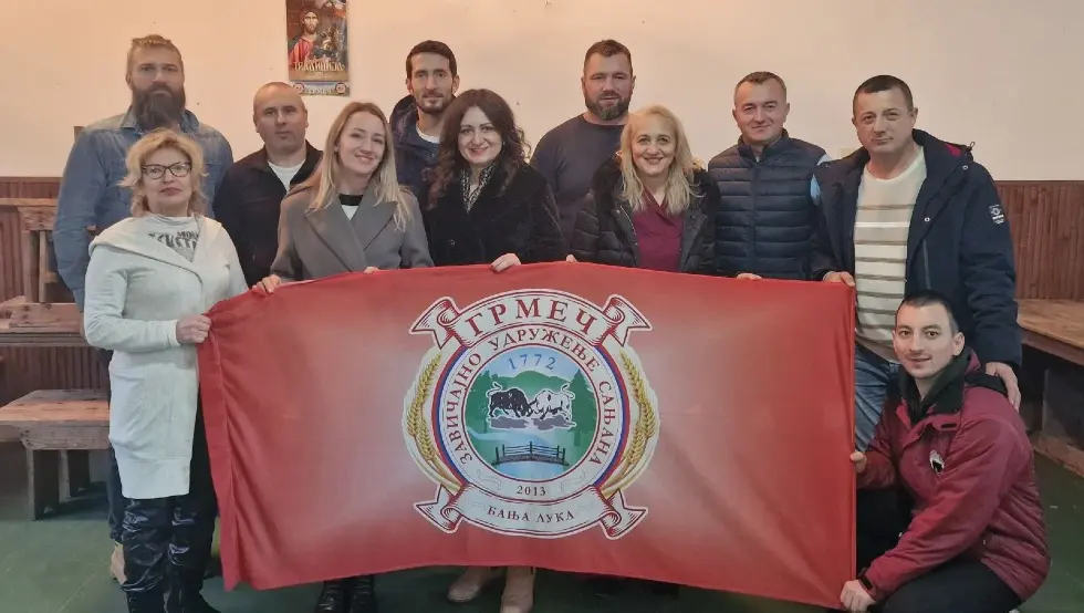 Хуманитарни пакети