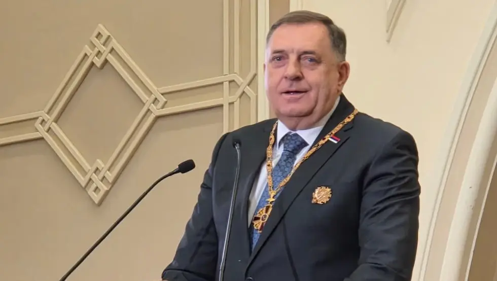 Милорад Додик