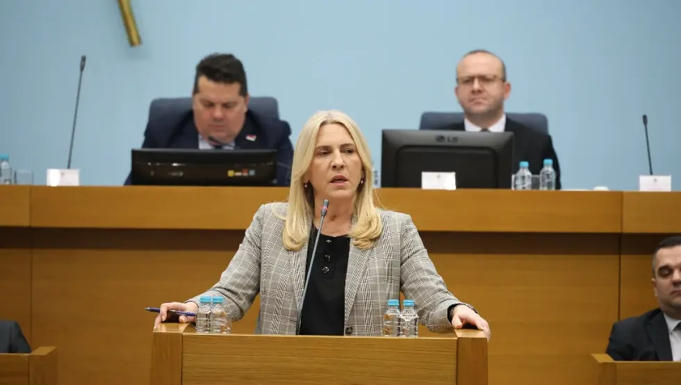 Цвијановић: Институције стабилне, подржавам избор нове владе