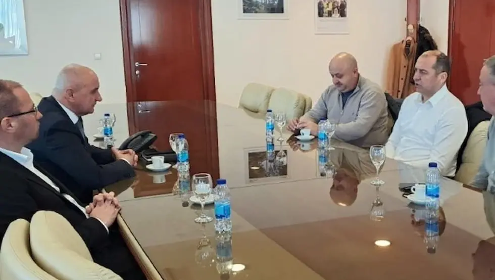 Ђокић и ДЕМОС