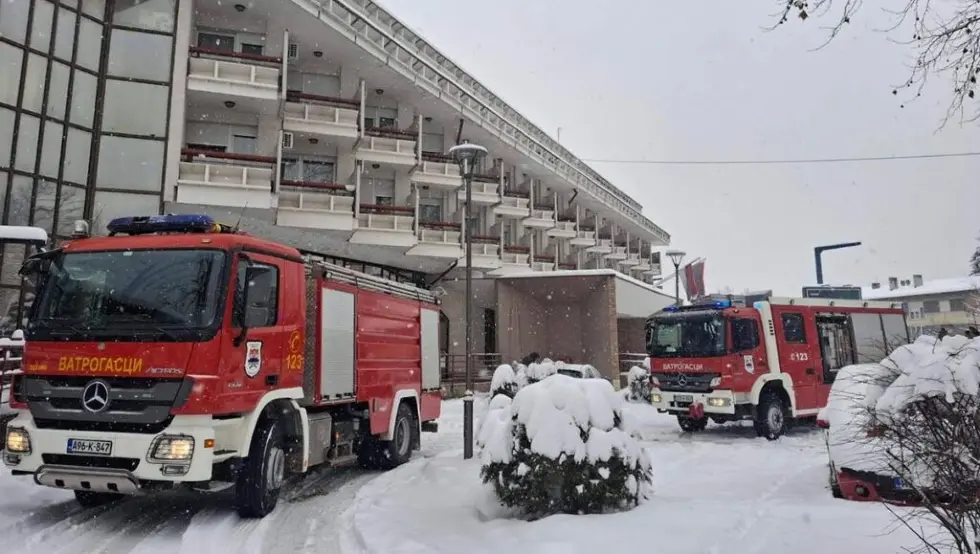 (ФОТО) Пожар у Дому пензионера у Бањалуци