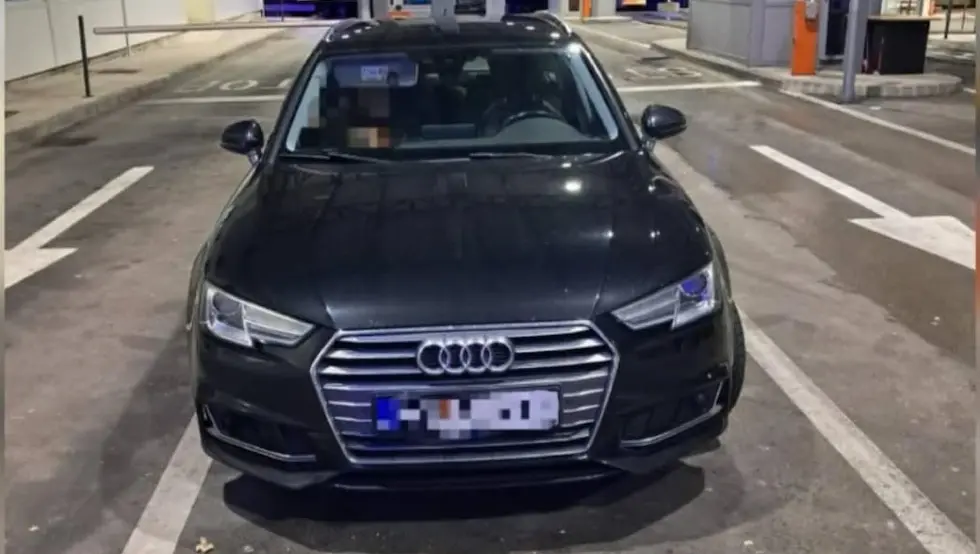 Заплијењени АУДИ