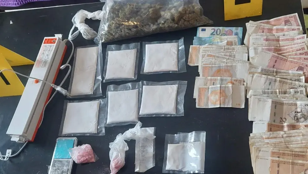 акција складиштар