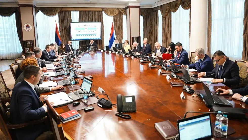 Влада формира радну групу: Слиједи институционални одговор на књижење православних гробаља и светиња на „државу“