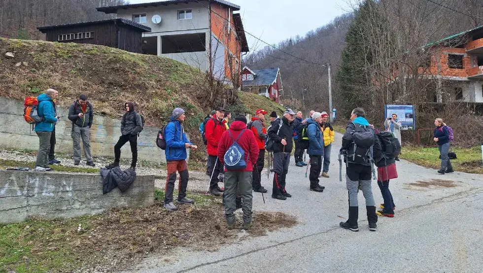 Планинарски марш