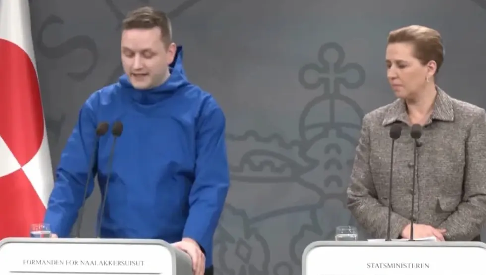 Премијер Гренланда: Бирамо Данску