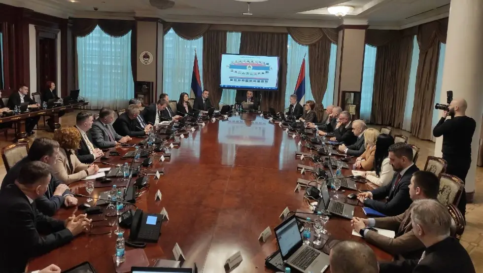 Нова Влада Српске одржала конститутивну сједницу