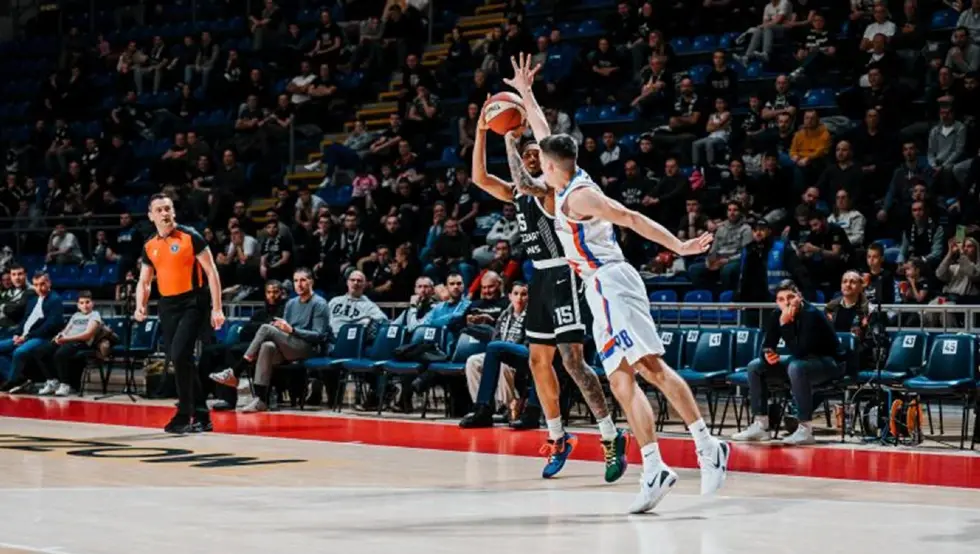 Игокеа пружила сјајан отпор, Партизан дошао до побједе