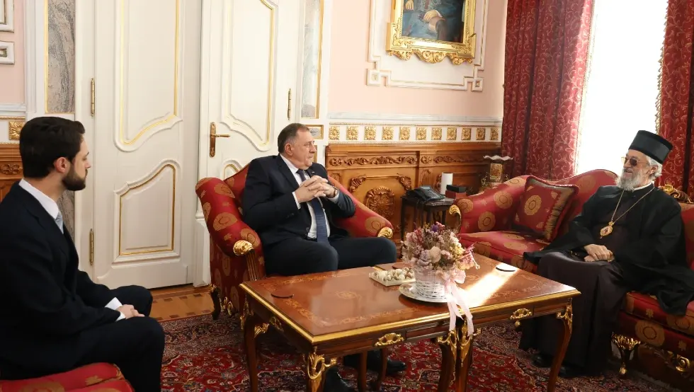 Додик и владика Јефрем