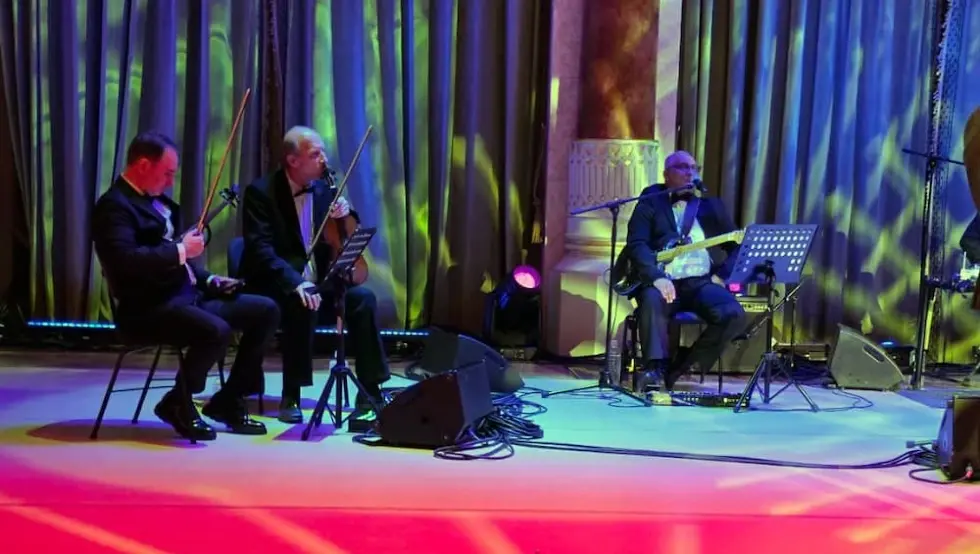 Бал у Будимпешти