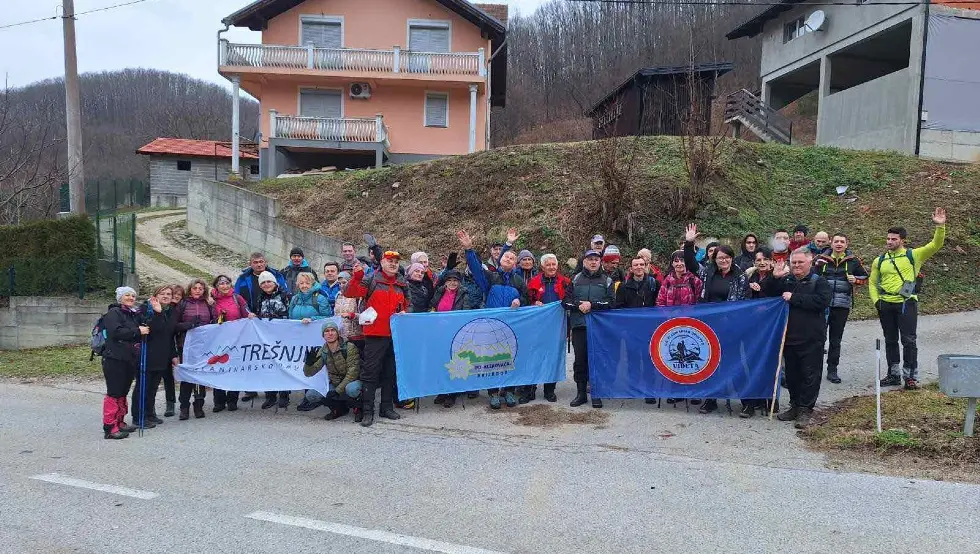 Планинарски марш